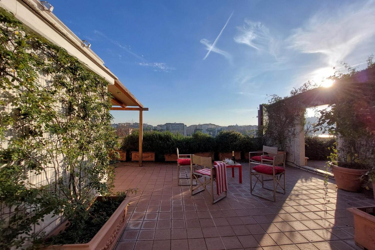 Beautiful Loft In Ponte Milvio With Terrace Apartment โรม ภายนอก รูปภาพ