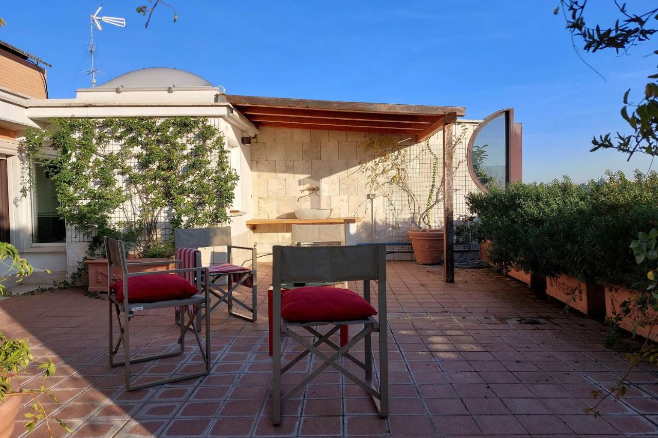 Beautiful Loft In Ponte Milvio With Terrace Apartment โรม ภายนอก รูปภาพ