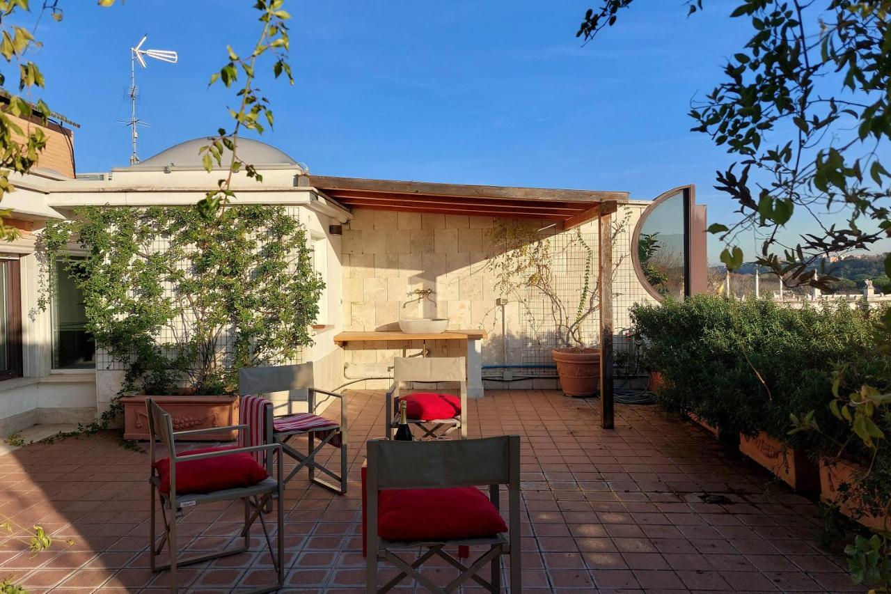 Beautiful Loft In Ponte Milvio With Terrace Apartment โรม ภายนอก รูปภาพ