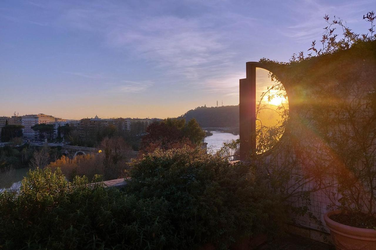 Beautiful Loft In Ponte Milvio With Terrace Apartment โรม ภายนอก รูปภาพ