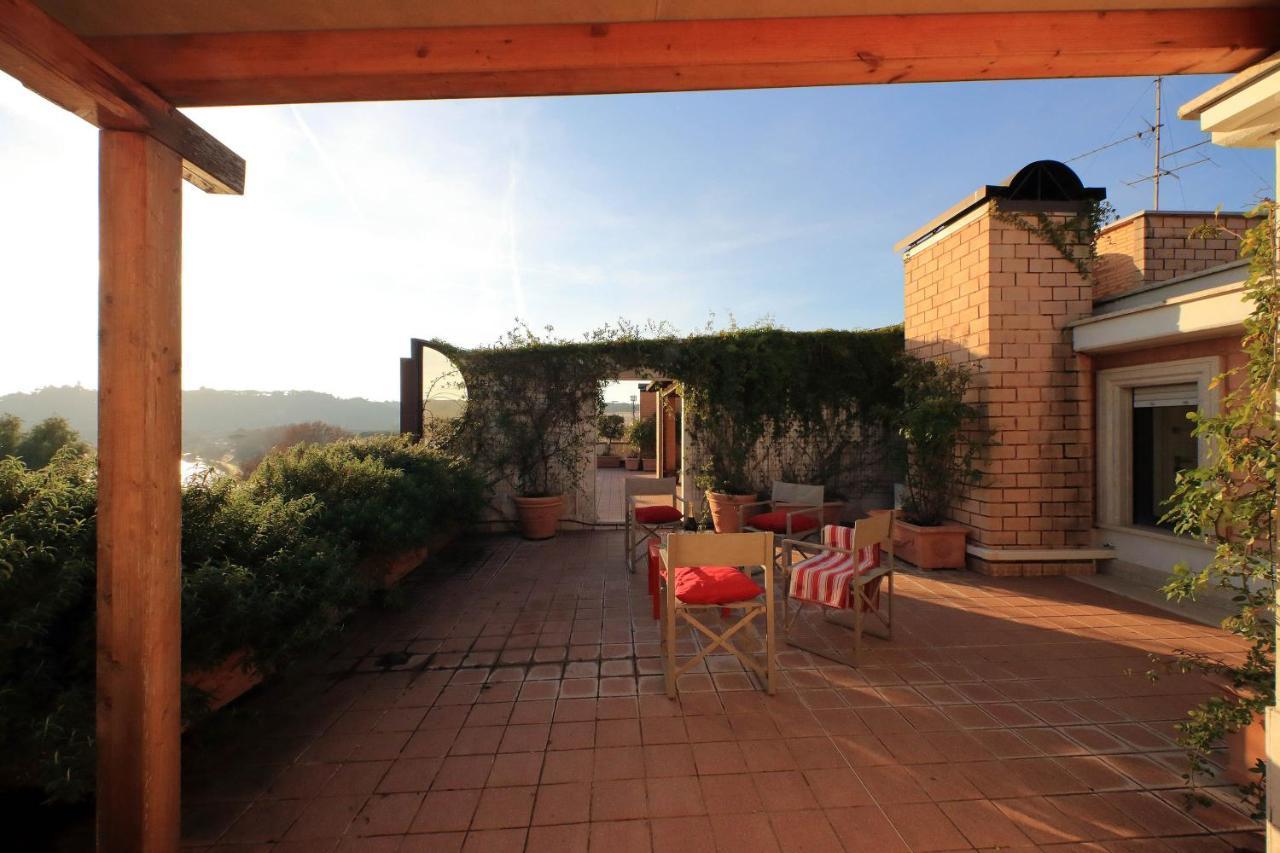 Beautiful Loft In Ponte Milvio With Terrace Apartment โรม ภายนอก รูปภาพ